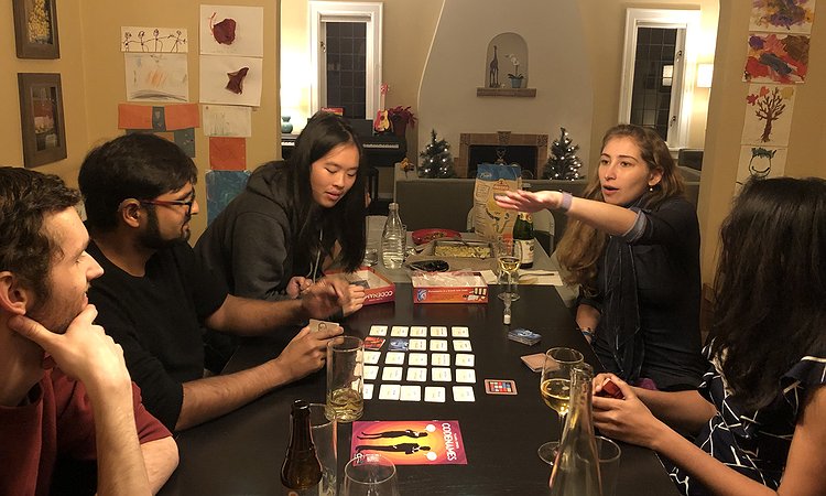 Playing Codenames