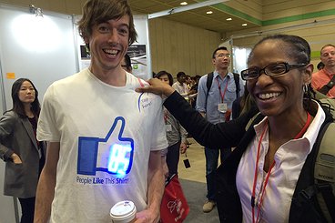 Tawanna and Jon with "I Like This Shirt" at CHI2015